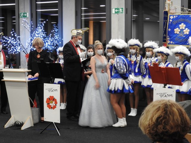 2021-Inthro-Rahmen-033