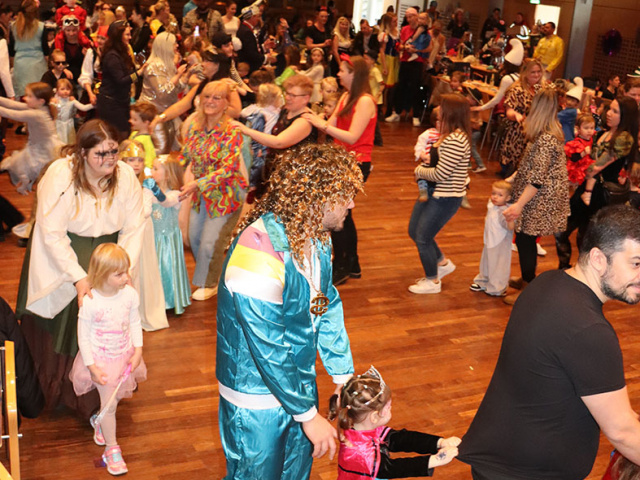 Kindermaskenball 2025