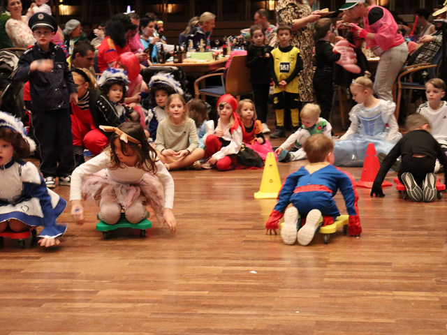 Kindermaskenball 2025